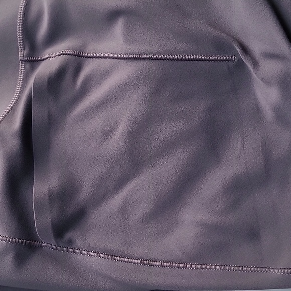 Athleta Salutation Stash Pocket II 7/8 Leggings | Purple | Size Large - Picture 5 of 6